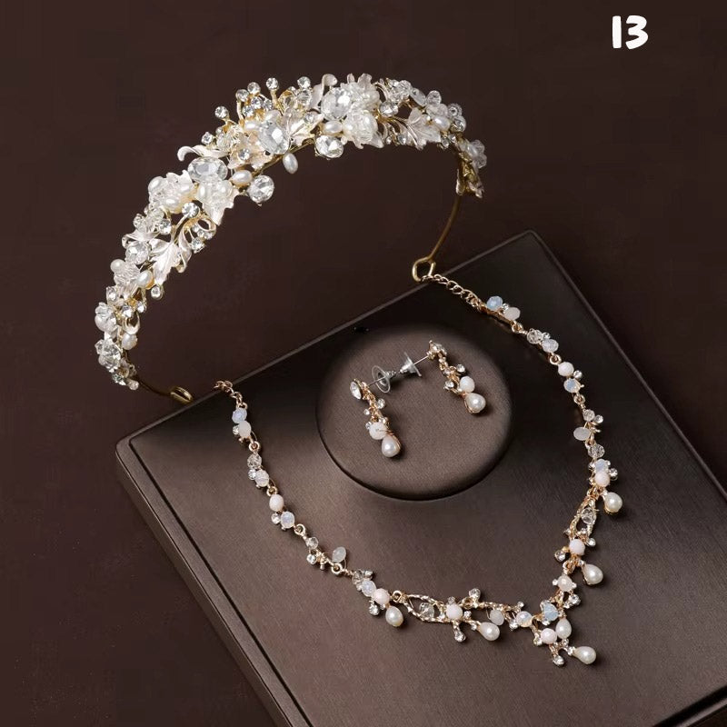 Kristal Taşlı Gelin Tacı & Uyumlu Takı Seti | Şık Düğün Tacı, Kolye, Küpe 17390