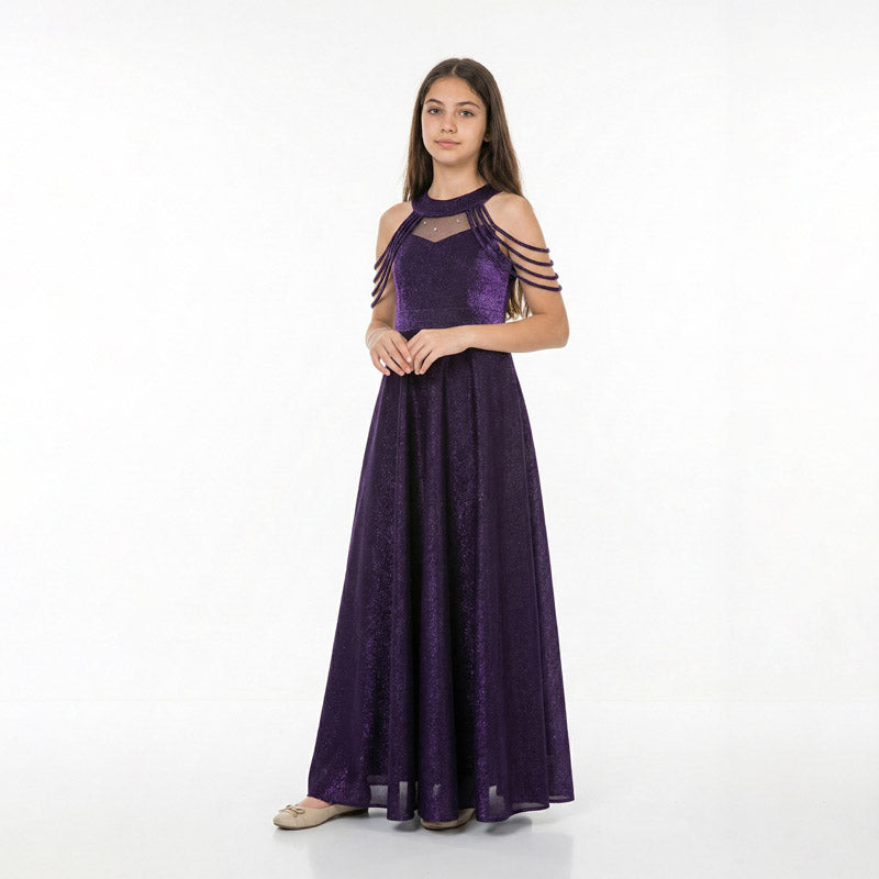 kolsuz, bisiklet yaka ve saten kumaşlı genç kız mezuniyet elbisesi.