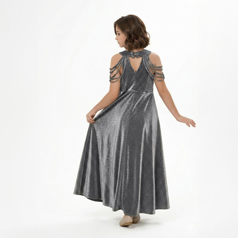 bisiklet yaka ve saten kumaşlı genç kız mezuniyet elbisesi.