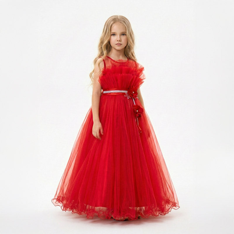 robası katlı tüllerle hareketlendirilmiş, belinde çiçek detaylı uzun kız çocuk gelinlik/abiye