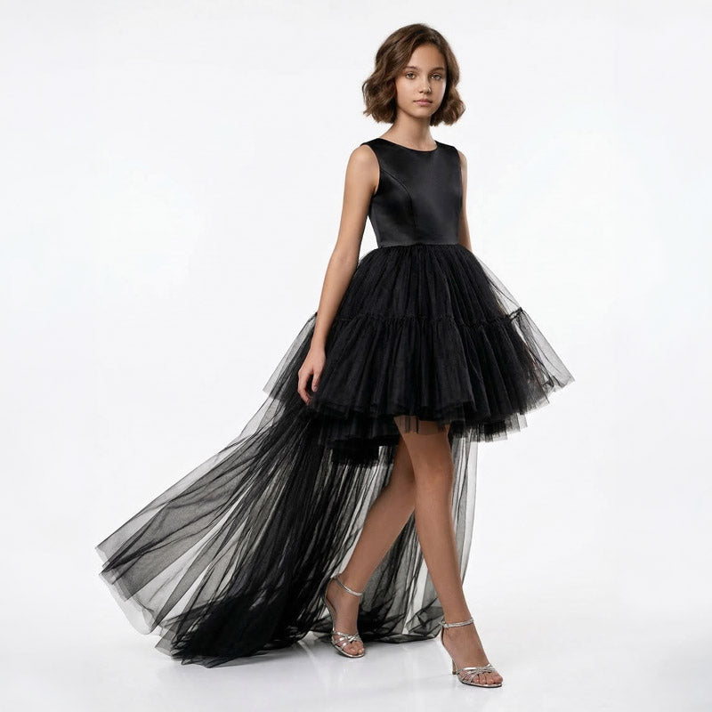 Kız Çocuk Siyah Asimetrik Kesim Kuyruklu Tül Abiye Elbise
