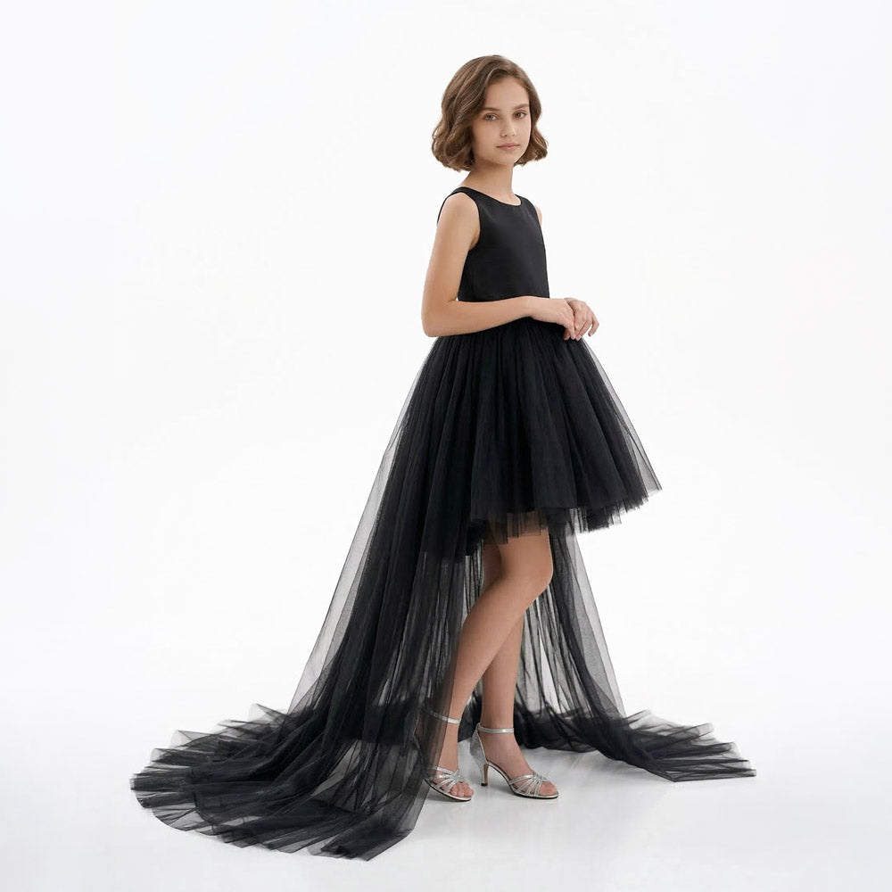 Kız Çocuk Siyah Asimetrik Kesim Kuyruklu Tül Abiye Elbise