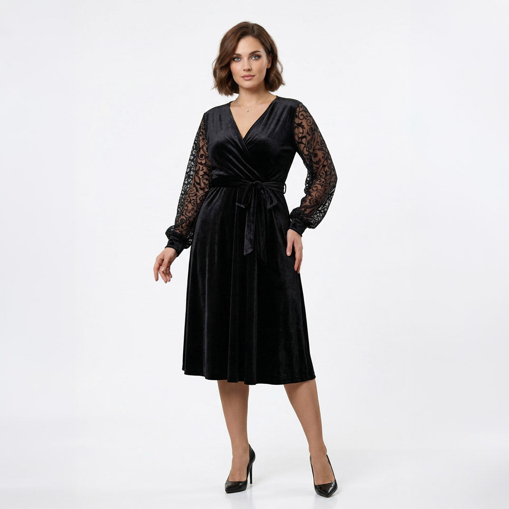 Siyah renkli kruvaze yakalı uzun kollu kuşaklı kadın büyük beden kadife abiye elbise