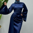 Kadın Lacivert İspanyol Kol ve Yandan Kuyruklu Saten Tesettür Abiye Elbise 01639