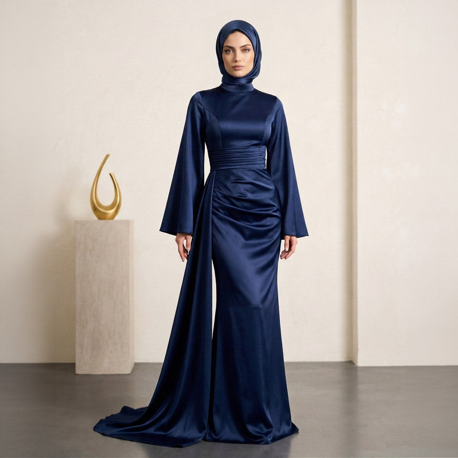 Kadın Lacivert İspanyol Kol ve Yandan Kuyruklu Saten Tesettür Abiye Elbise 01639