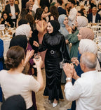 Siyah Balık Büzgülü Saten Tesettür Abiye Elbise 87266